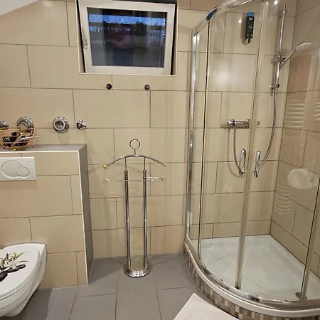 Bei Muenchen In Grafrath 