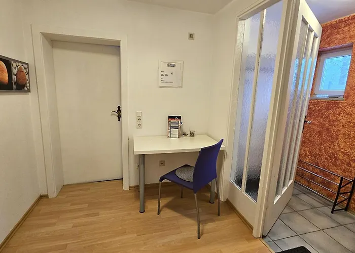 Bei Muenchen In Grafrath 