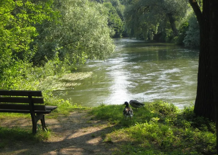 Bei Muenchen In Grafrath 